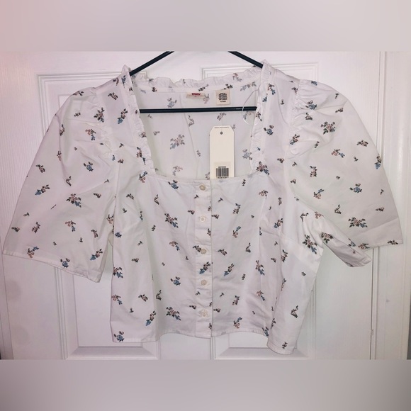 Levi's Tops - Levi’s blouse